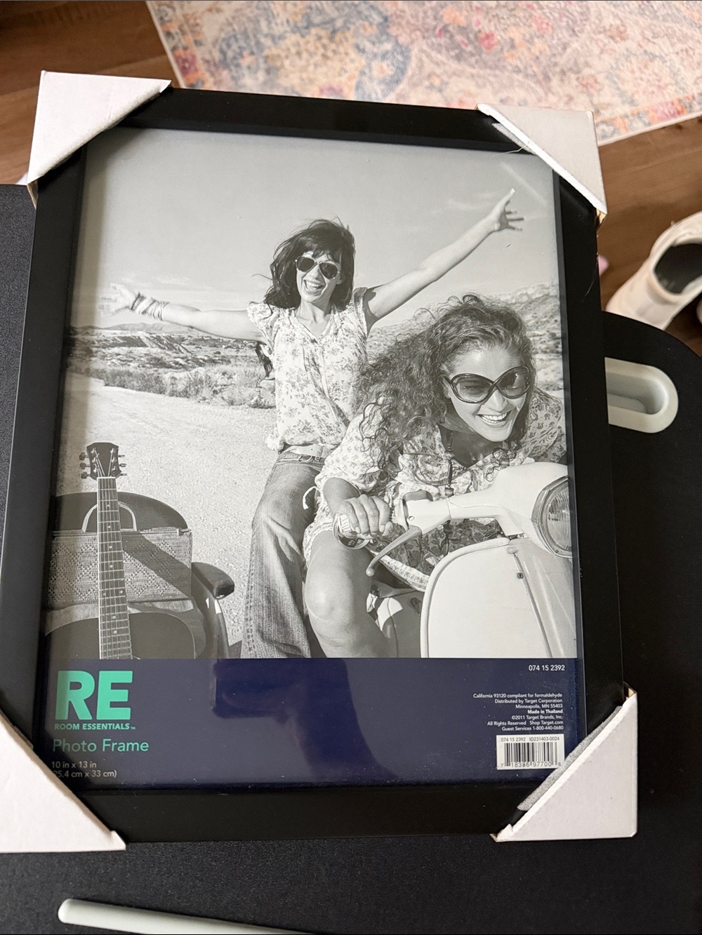 Room Essentials Black 10 x13 Photo Frame. New